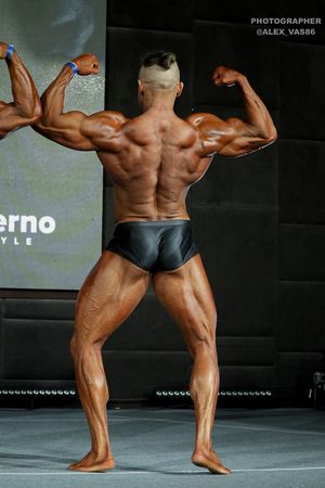 CLASSIC PHYSIQUE 178